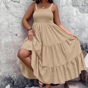 Women’s tiered maxi dress